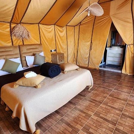 Отель Sahara Elegance Camp Мерзуга Экстерьер фото