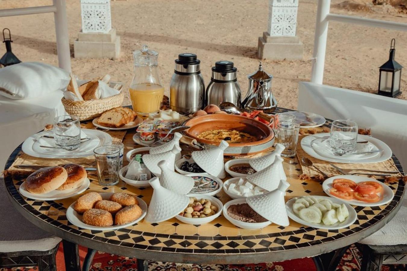 Отель Sahara Elegance Camp Мерзуга Экстерьер фото